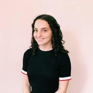 Meet your Posher, Becca